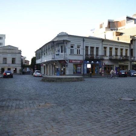 Hotel Mkudro Кутаиси Екстериор снимка