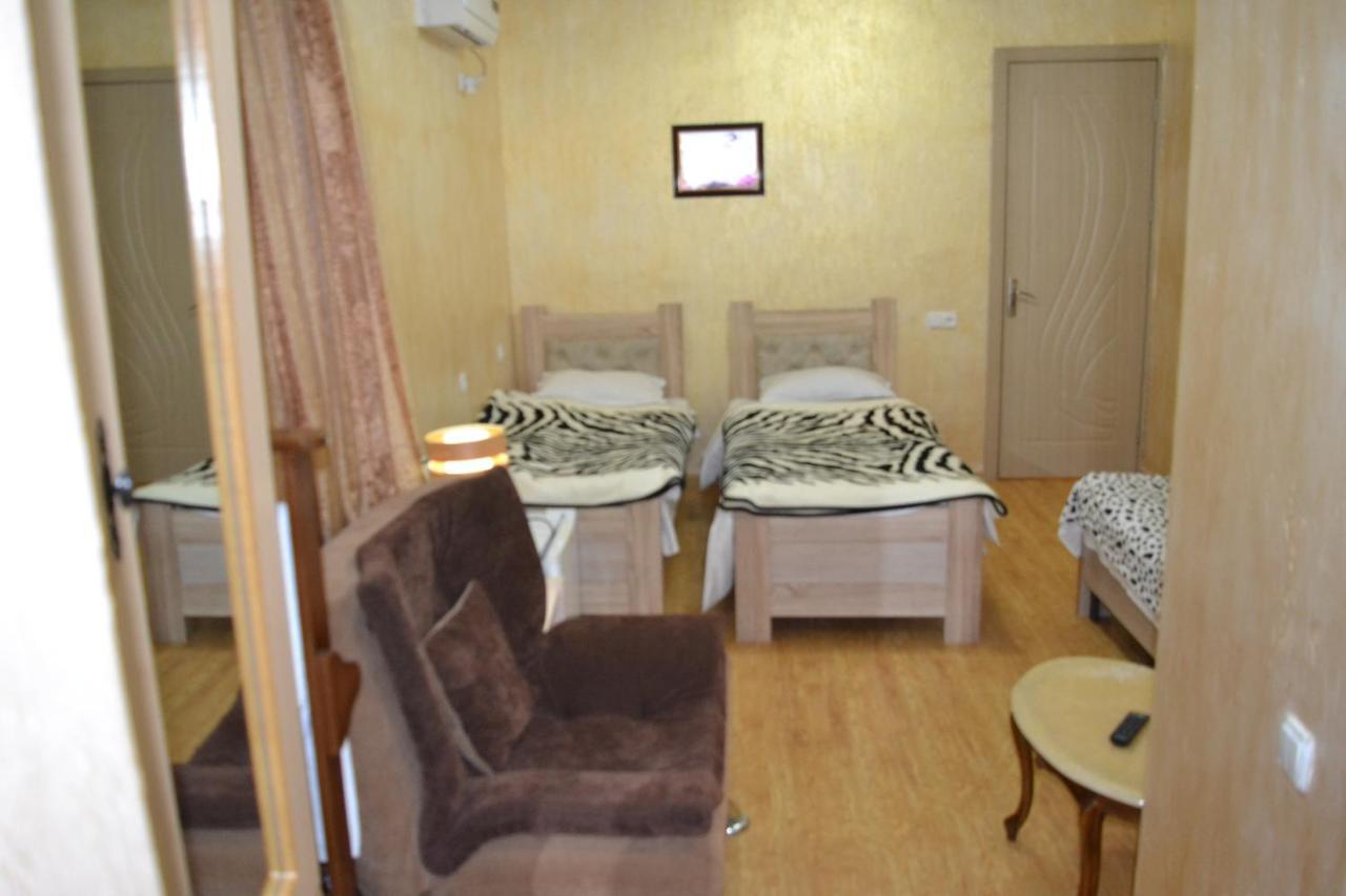 Hotel Mkudro Кутаиси Екстериор снимка