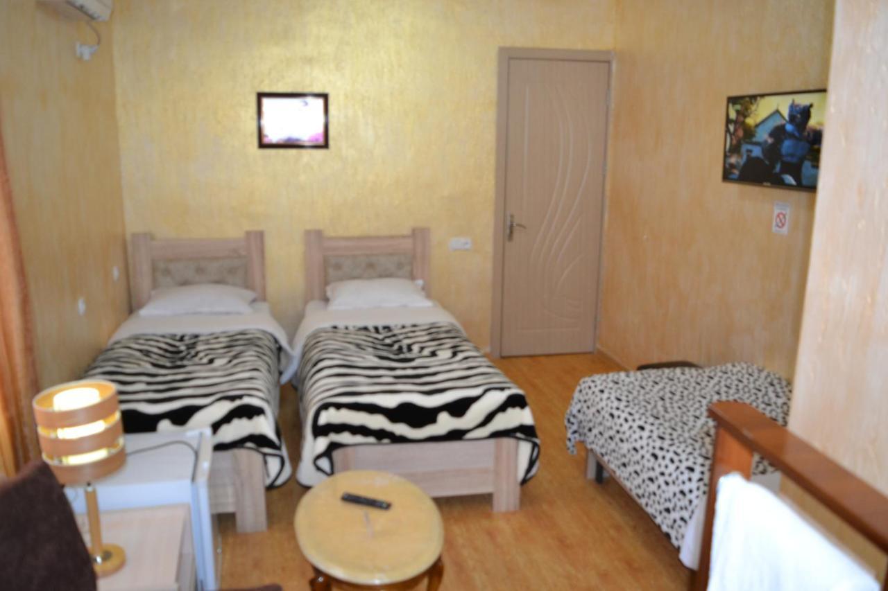 Hotel Mkudro Кутаиси Екстериор снимка
